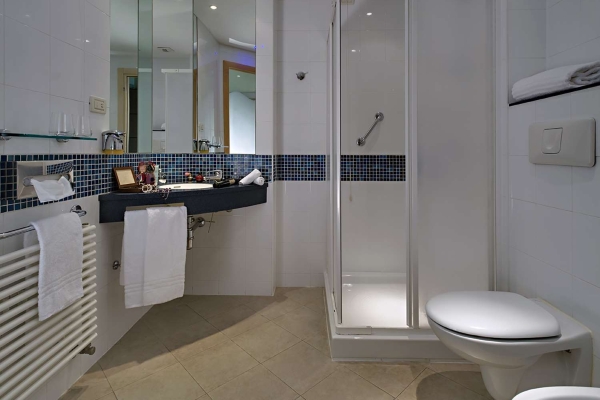 B&B Hotel Cherasco Langhe
